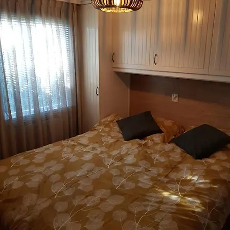 Chalet Sfeervol Boschalet 5 Persoons Met Sauna *