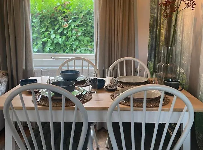 Chalet Sfeervol Boschalet 5 Persoons Met Sauna Voorthuizen